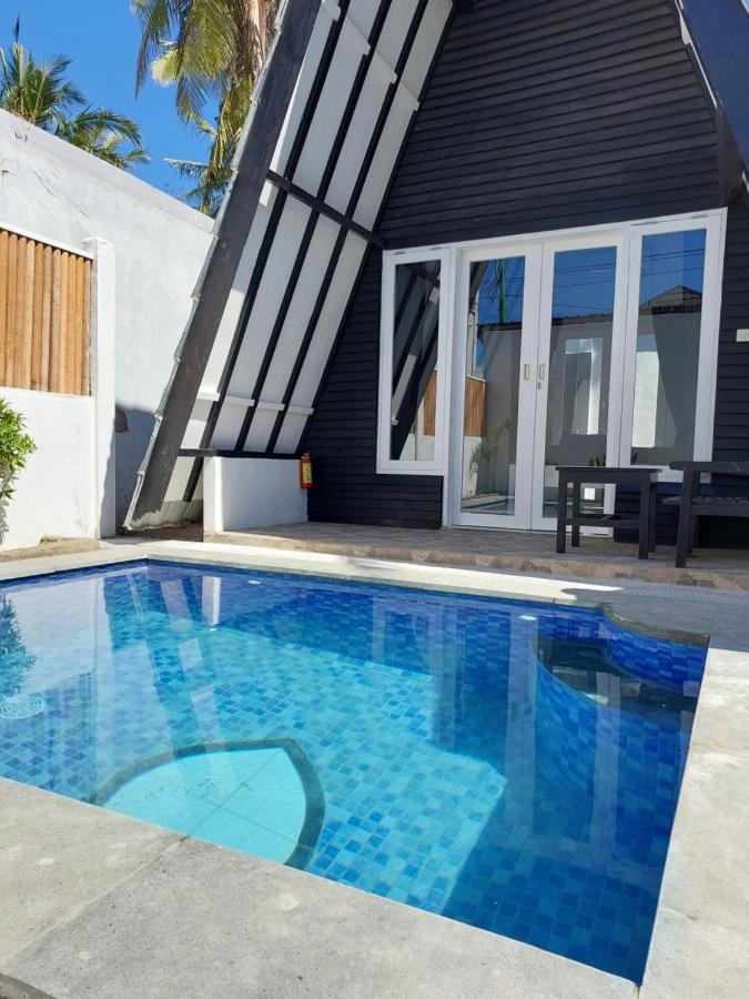 Sanctum Dive Bungalows With Private Pool Gili Trawangan Bagian luar foto